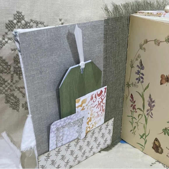Junk journal White BOHO Garden Floral Interactive Handmade OOAK 232 Pages - Picture 10 of 11